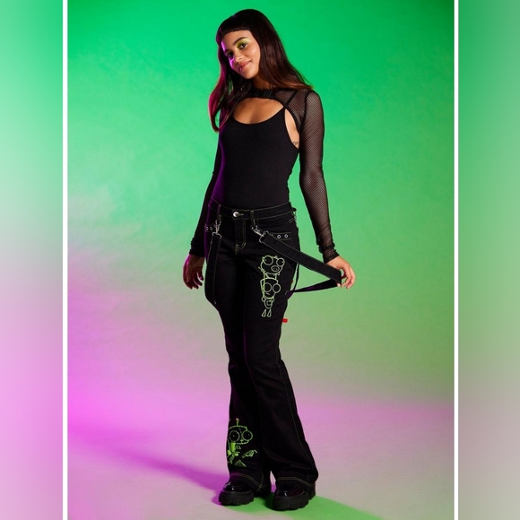 HOT TOPIC Invader Zim GIR Suspender Flare Pants NWT Size 18 - Picture 6 of 8
